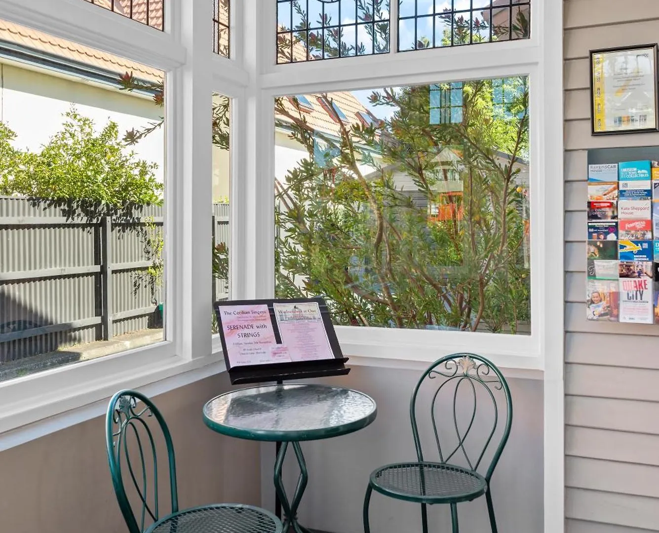 Homelea Bed And Breakfast Christchurch Bed & Breakfast